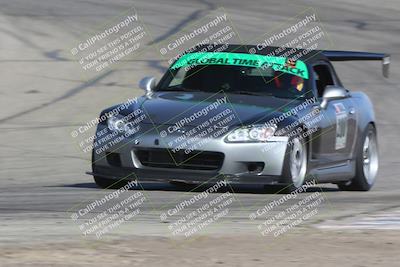 media/Nov-10-2024-GTA Finals Buttonwillow (Sun) [[9486b6e4c5]]/Group 4/Session 2 (Grapevine Exit)/